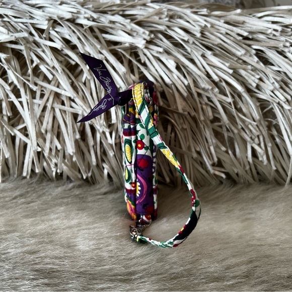 VERA BRADLEY Viva La Vera 2011 Smartphone Wristlet Purple Green Lipstick Case - Picture 6 of 11